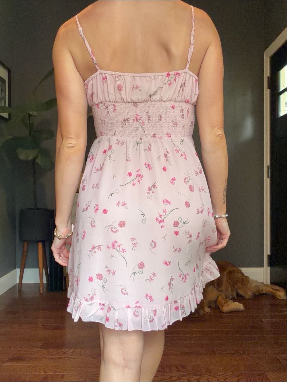 WILFRED Aritzia Pink Floral Dress - Picture 2 of 3